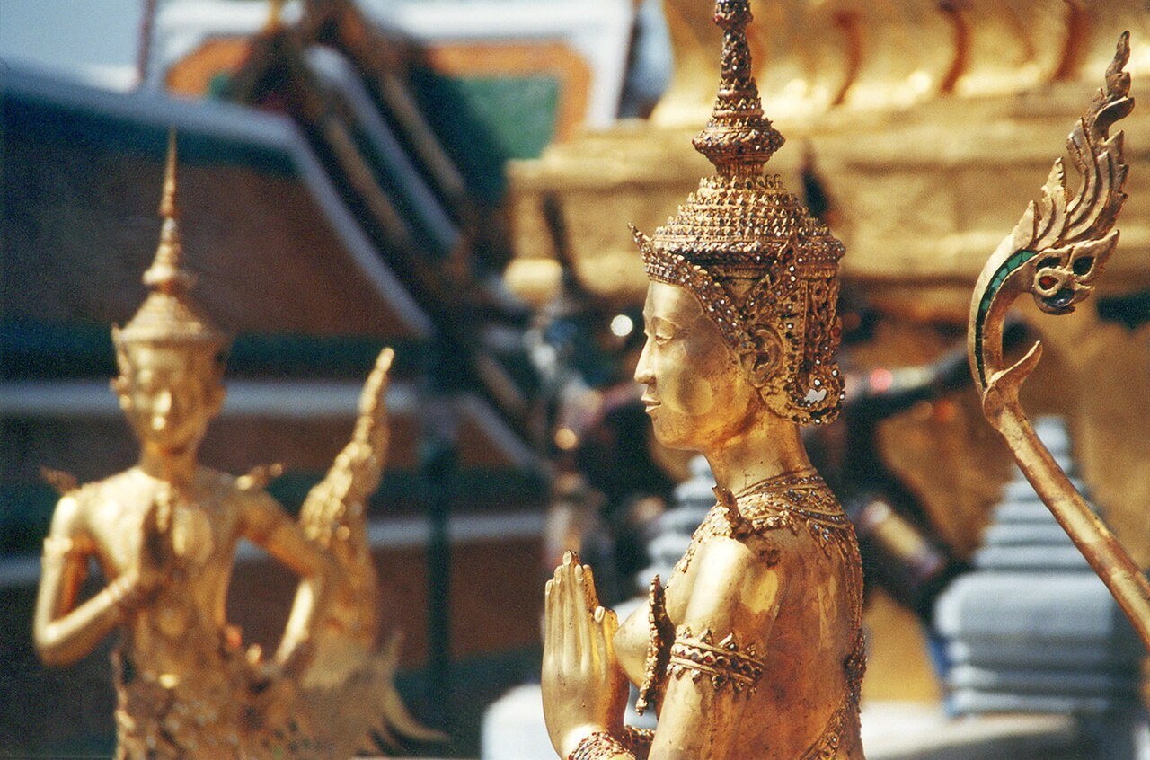 กินรีปิดทอง วัดพระแก้ว