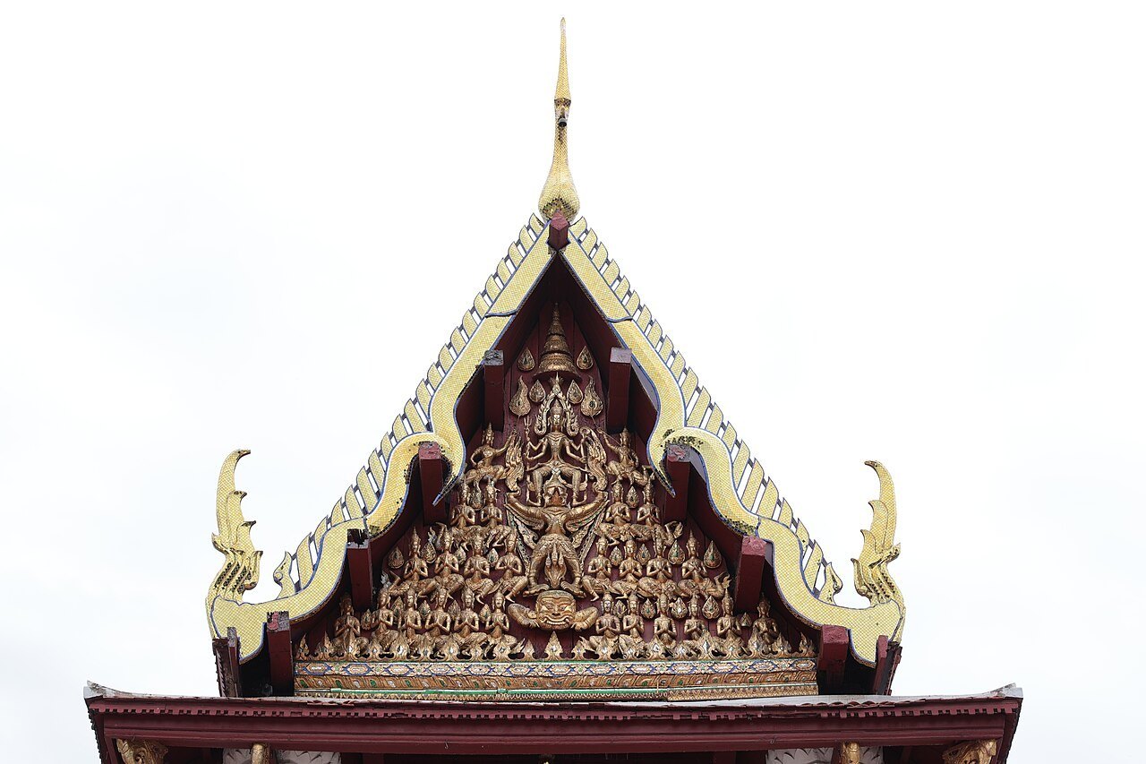 เครื่องลำยองของวัด (วัดหน้าพระเมรุ)
